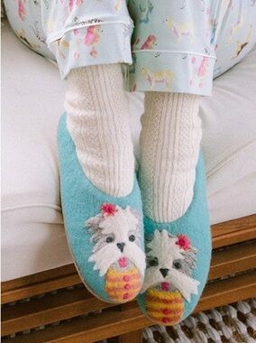 French Knot 100% wool felt turquoise Wilbur slipper size small US 7